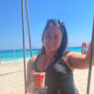 Meet your Posher, Cat